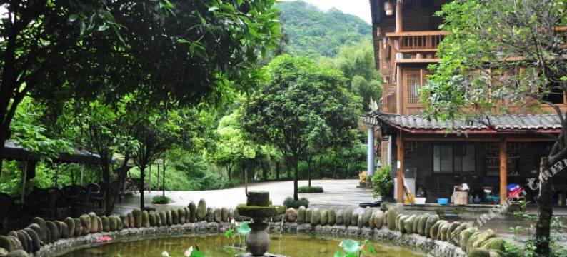 峨眉山峨圣温泉山庄图片