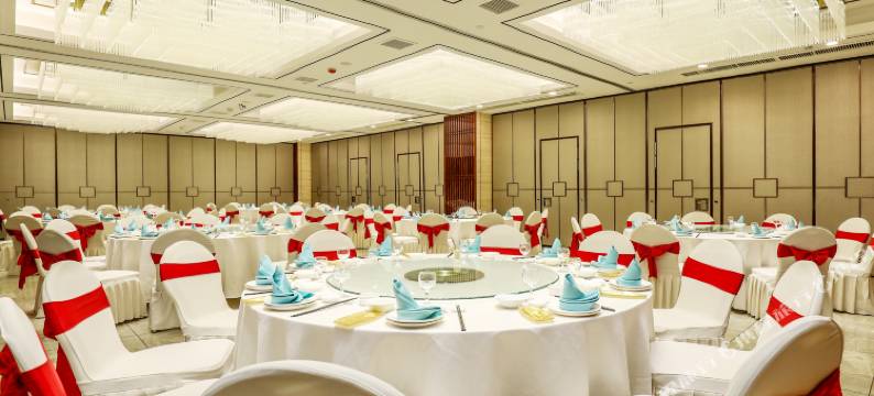 宁波城市新贵酒店(鄞州万达广场栎社国际机场店)图片