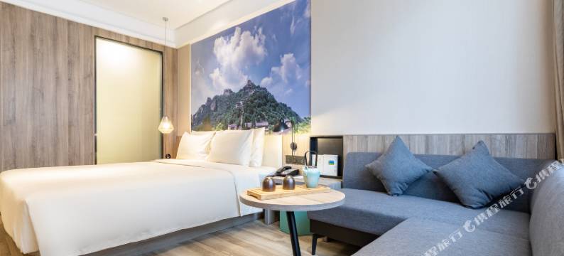 武汉木兰陂商大厦亚朵酒店图片