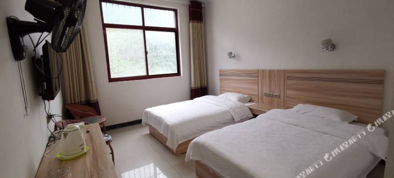 太白朋来客栈图片