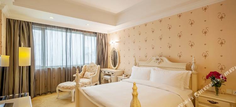 福州西方财富酒店(华林路斗门地铁站店)图片