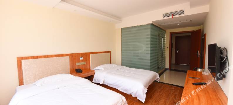 天堂寨逸丰酒店图片