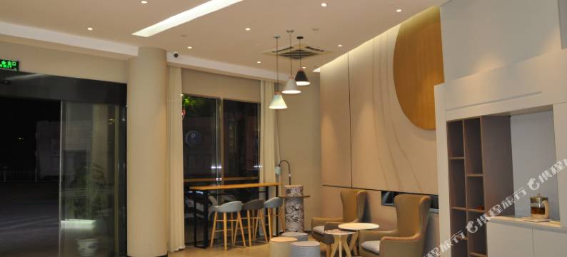 桐程酒店(桂平客运中心店)图片