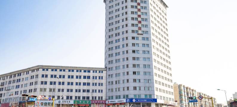 美仑曼居酒店(鞍山火车站鞍钢南门店)图片