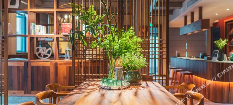 画驻不见山民宿(宏村店)图片