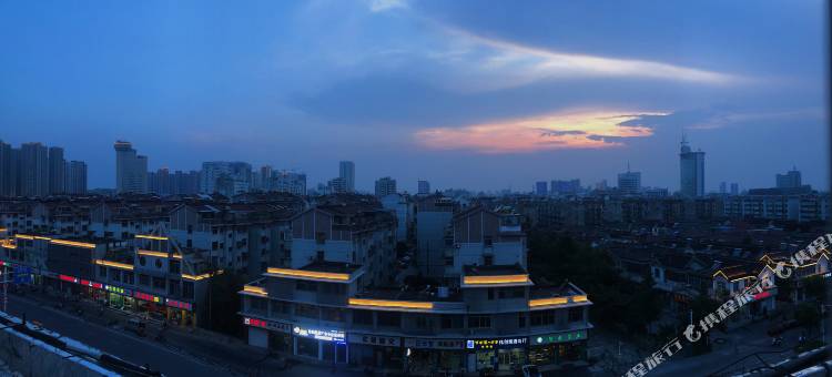 怡莱酒店(扬州扬子江中路美食街店)图片