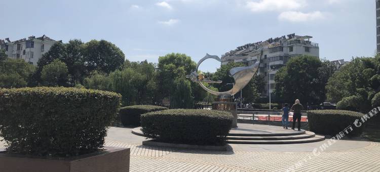 静沐假日酒店(宣城高铁站国购广场店)图片