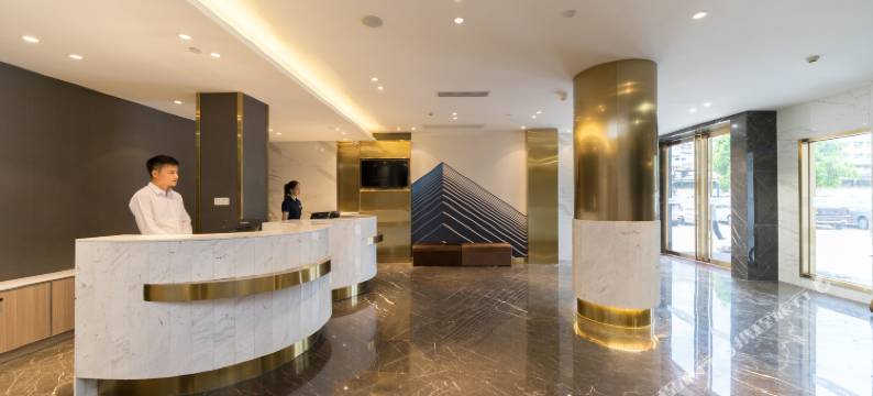 潮漫酒店(广州火车东站地铁站店)图片