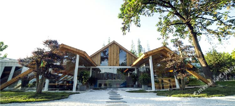 尤曼吉·逸林绿洲酒店(汉中湿地公园汽车营地店)图片