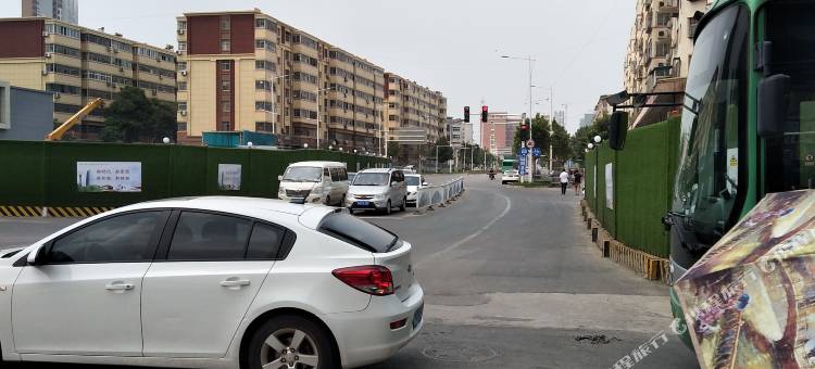 君和酒店(郑州省体育中心店)图片