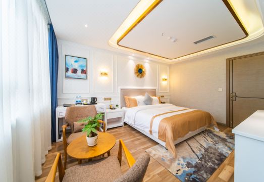 安顺奇峯酒店外景图