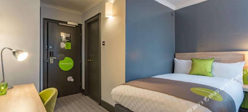 额济纳旗胡杨小镇1号民宿图片