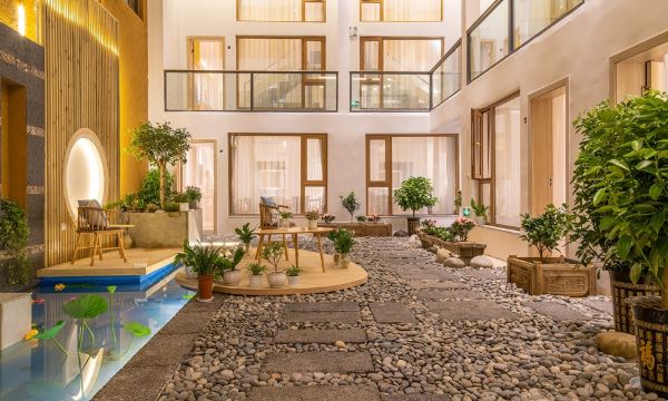 蓝韵轻奢供氧民宿（香格里拉独克宗古城店）外景图