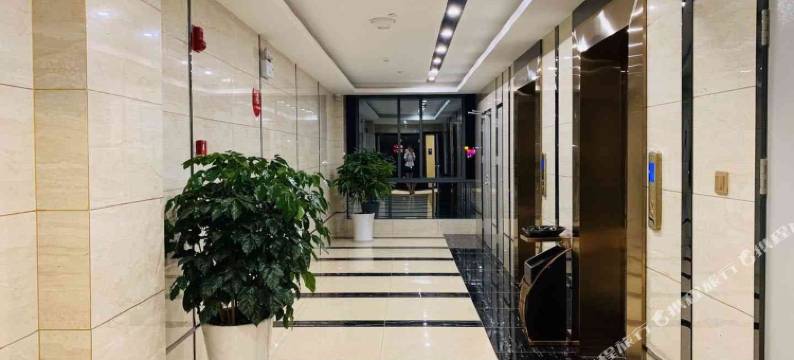 砚山天润龙湖大酒店图片