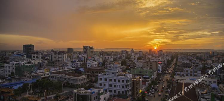 龙凤酒店(Dragon Phoenix Hotel)图片