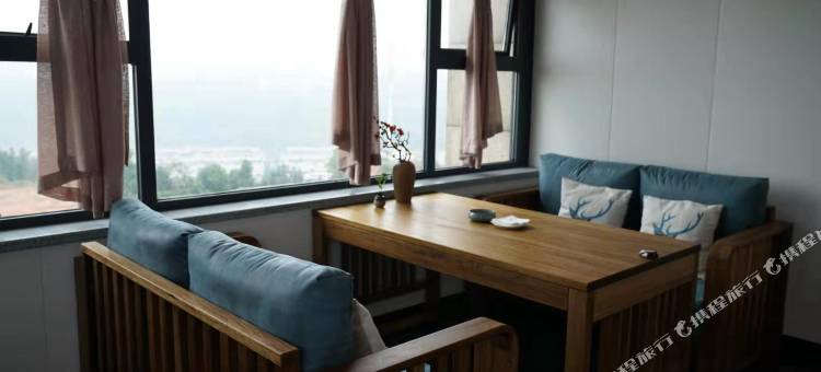 屏山璞舍·雅居酒店(屏山县步行街店)图片