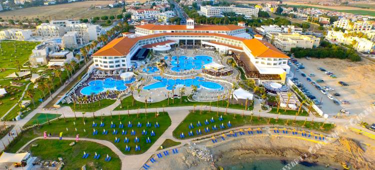 帕福斯奥运礁湖度假村(Olympic Lagoon Resort Paphos)图片