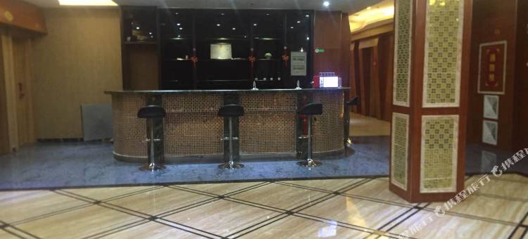 东山浪漫满屋主题酒店图片