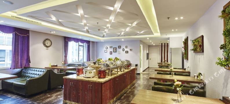 长沙县瑞卡顿酒店图片