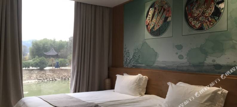 杭州桐庐在水一方集装箱民宿(2号店)图片