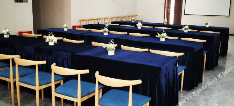 汇豪酒店(九州路世纪广场店)图片