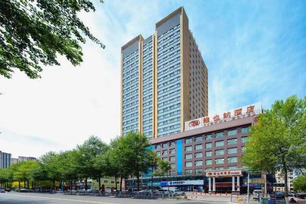 维也纳酒店(西宁德令哈路城东万达广场店)预订价格,联系电话位置地址