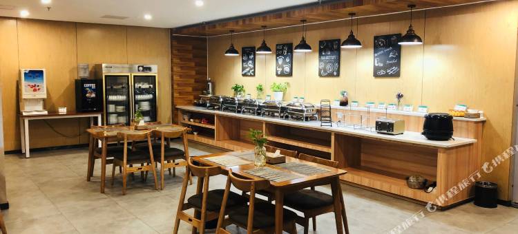 格美酒店(日照万象汇万平口景区店)图片