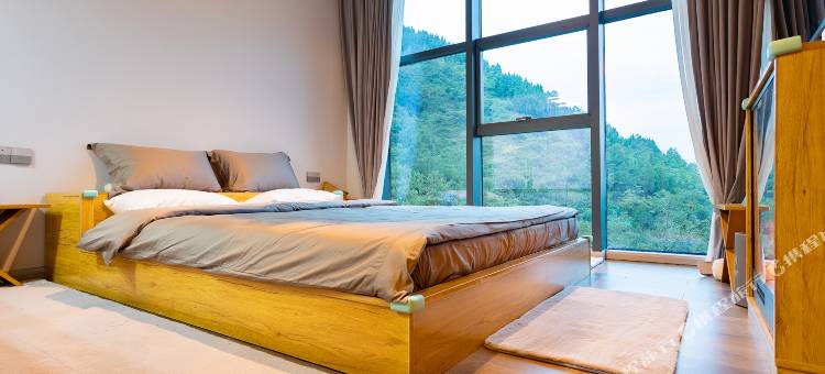 古蔺赤水河山居图片