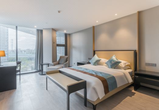 J.Ai Hotel (Shanghai West Railway Station) Hotel Overview