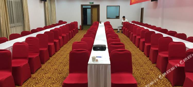 弘利苑酒店(北京西站六里桥地铁站店)图片