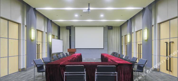 锦江之星酒店(青岛栈桥中山路地铁站店)图片