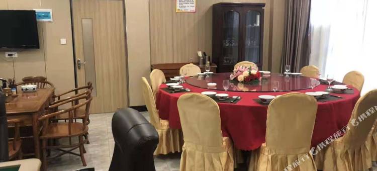 鹤龙大酒店(广州白云区人民医院江夏地铁站店)图片