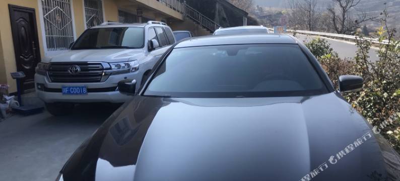 茂县栩羽迎雪山庄图片