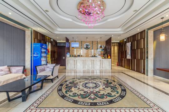 艺龙瑞云酒店(郑州国香茶城郎庄地铁站店)