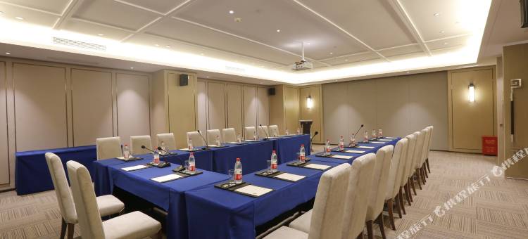 宿迁书香世家酒店(苏宿工业园区店)图片