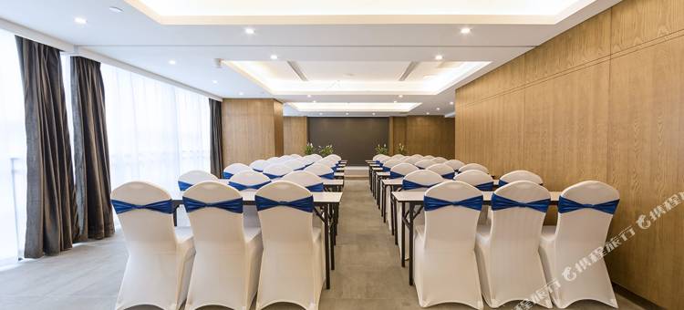 喆啡酒店(郑州北龙湖湿地公园店)图片