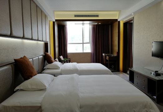 Heyuan Lianping New Era HotelHotel Overview