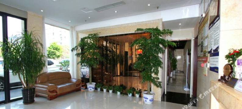 隆昌珑苑商务宾馆图片