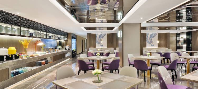 上海外滩金陵东路桔子水晶酒店图片