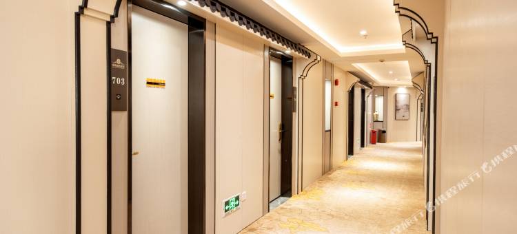 轻住·悦享酒店(阳江东汇城广场店)图片