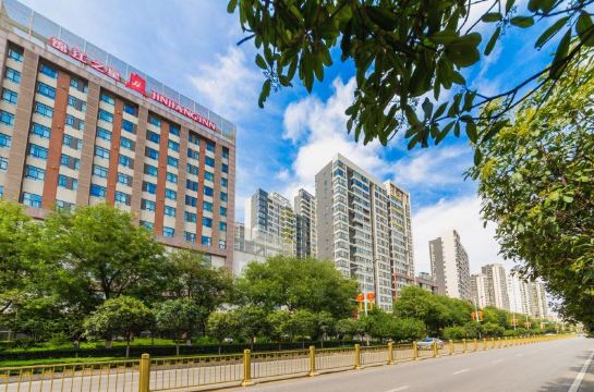 Jinjiang Inn (Xi'an Fengcheng 5th Road Metro Station)Hotel Overview