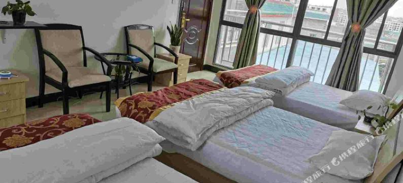 石林彝带彝路客栈图片