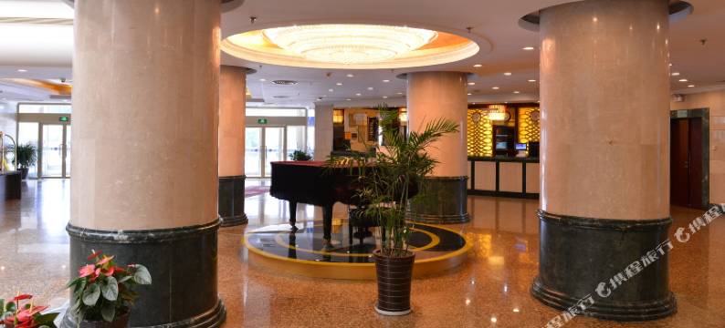 威海九九大厦酒店(国际海水浴场火炬八街店)图片