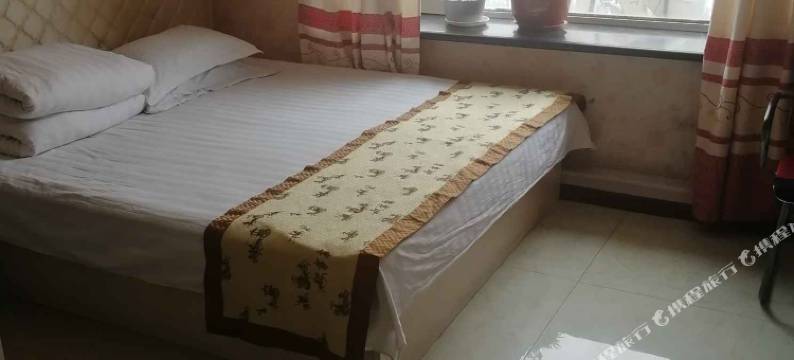 饶河利鸿时尚宾馆图片