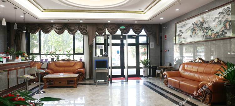 岳普湖龙欣大酒店图片