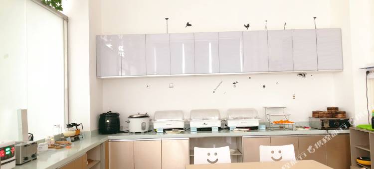 斯维登公寓(海口日月广场免税店)图片