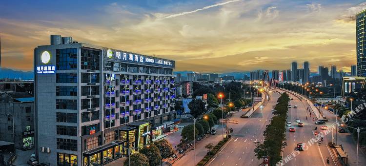 明月湖酒店(百色高铁站百色市中级人民法院店)图片