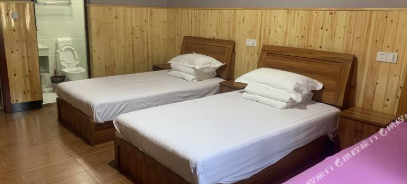 桐庐芦茨依山伴水农家乐图片