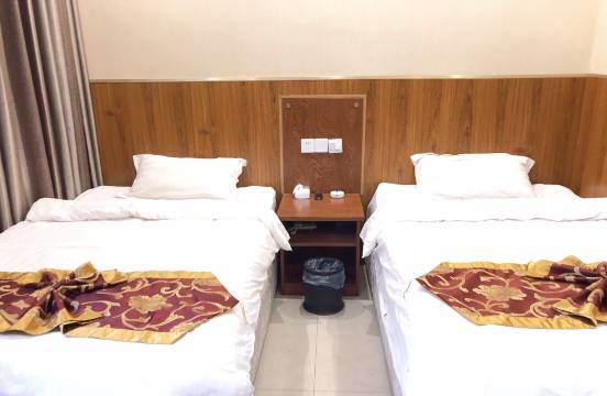 荣禾宾馆(颍上一中南门店)