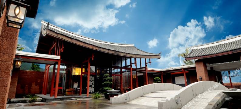 阆中圣索亚度假村图片